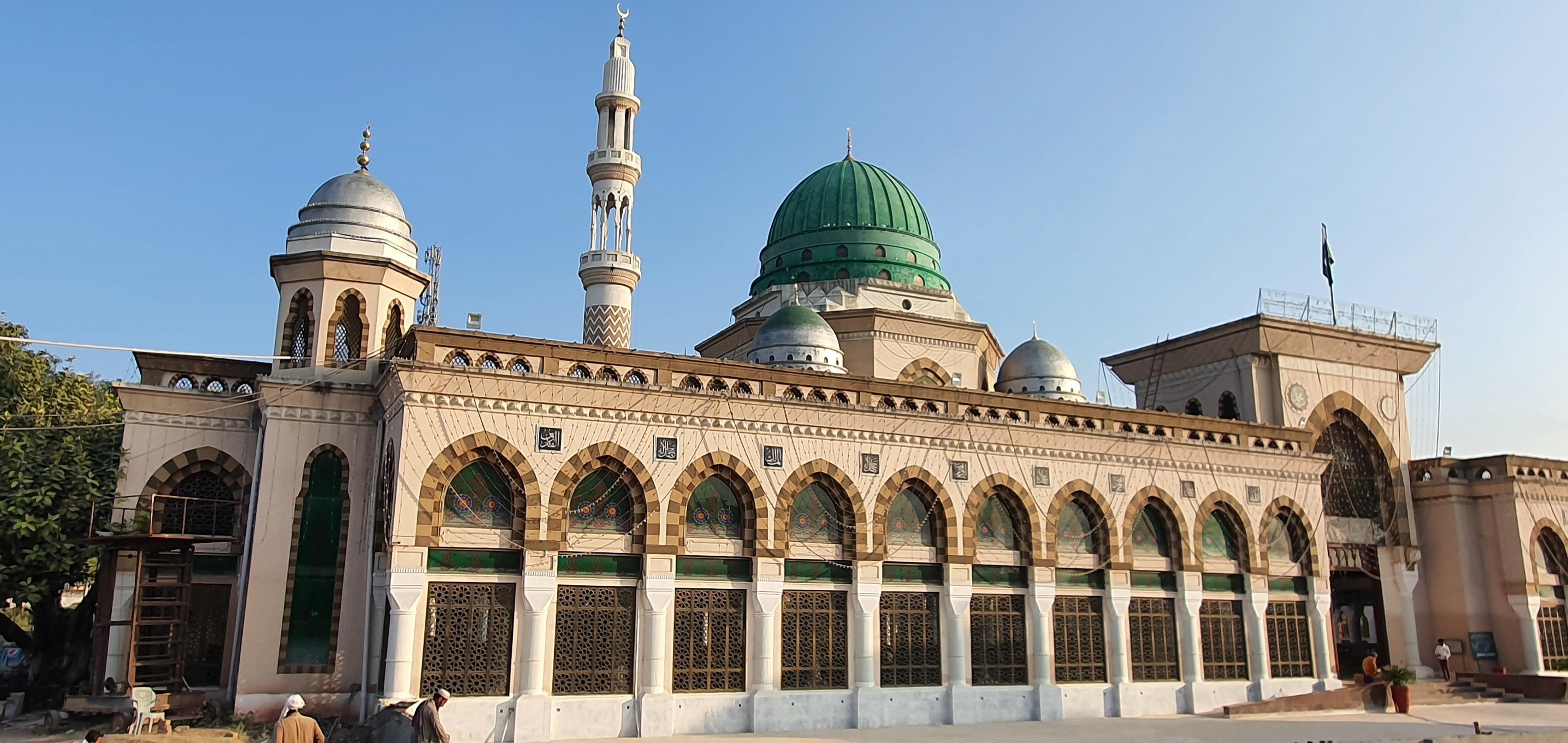 Bari Imam