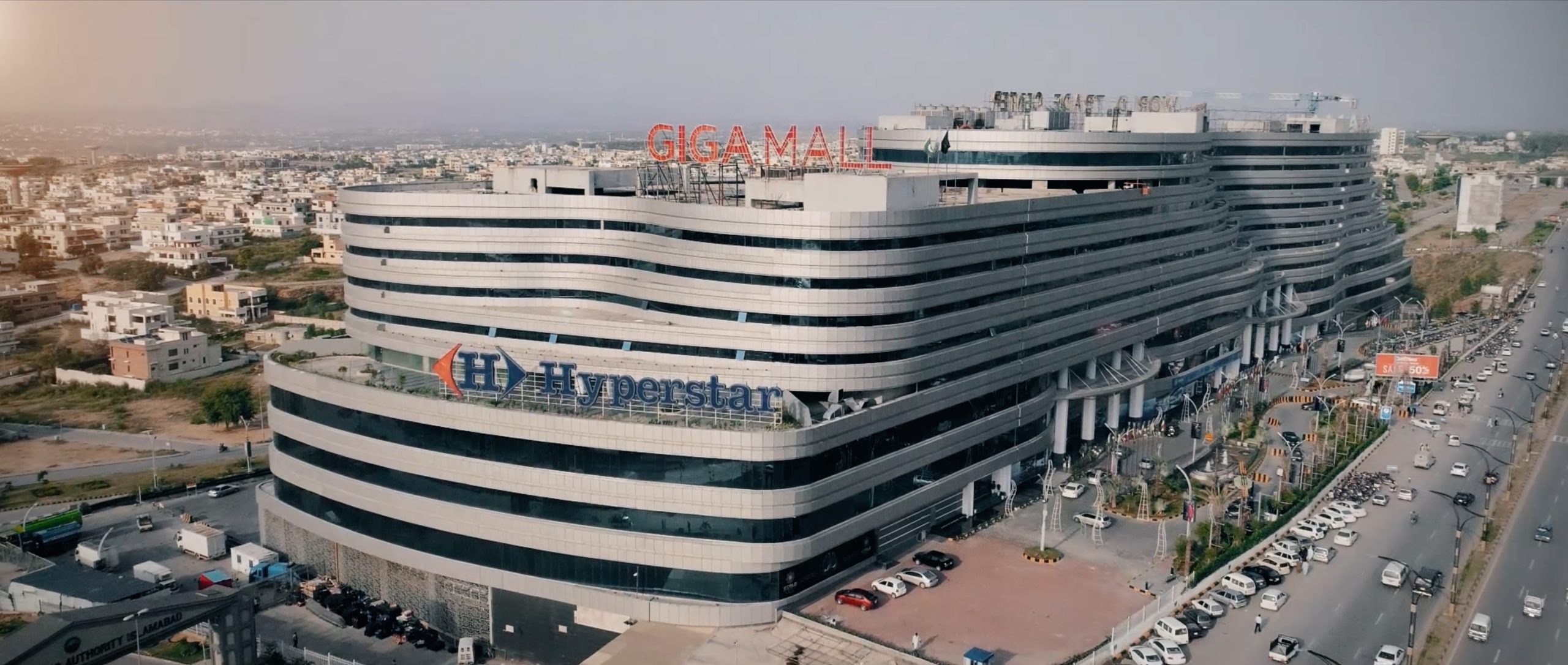Giga Mall