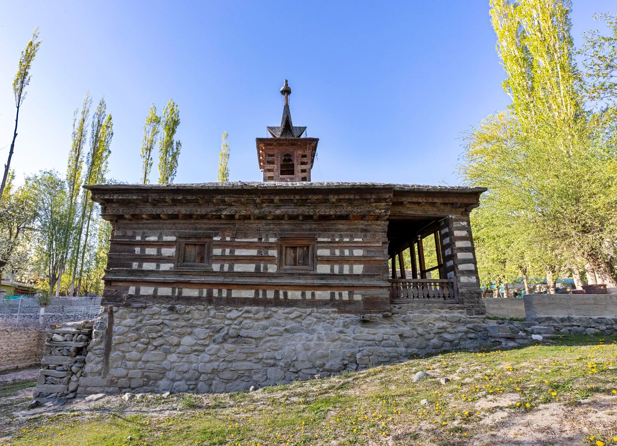 Amburiq Mosque