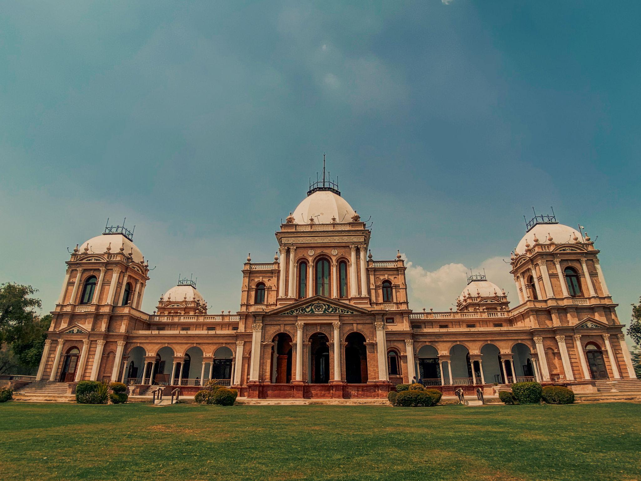 Noor Mahal